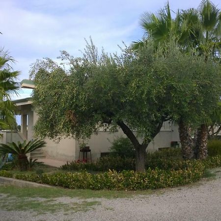 Vila La Scogliera Del Capo Santa Maria  Exteriér fotografie