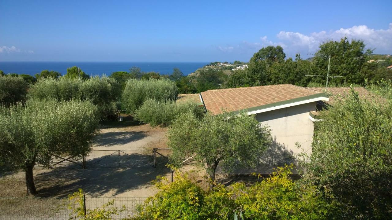 Vila La Scogliera Del Capo Santa Maria  Exteriér fotografie